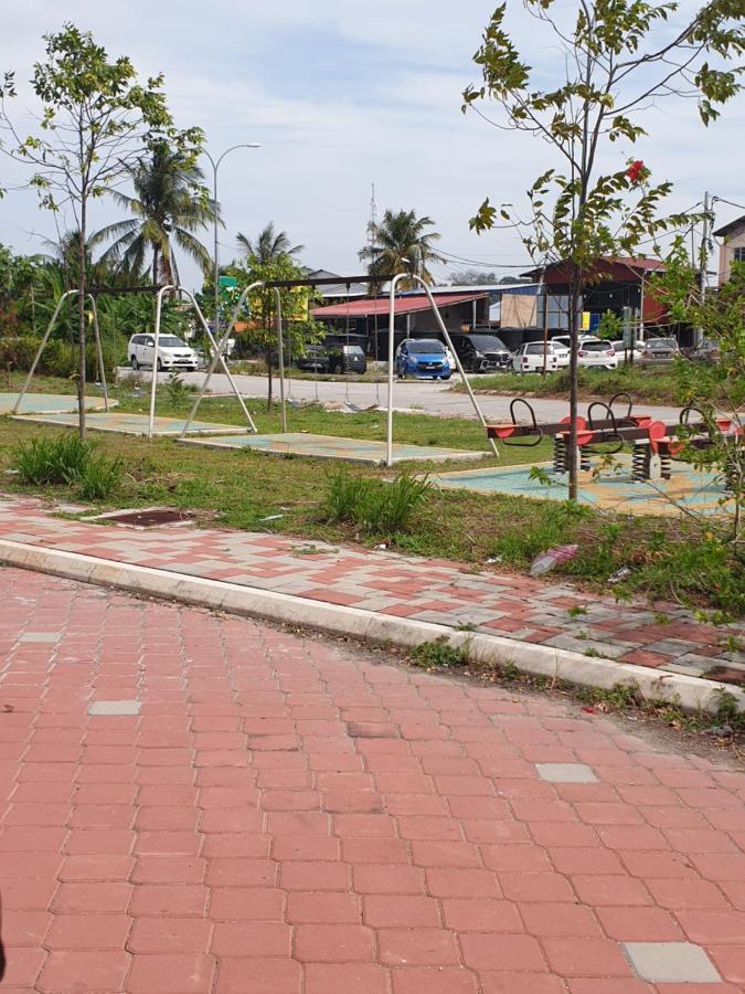 Jesmine Relax Homestay{ Sky Mirror } Kuala Selangor Buitenkant foto